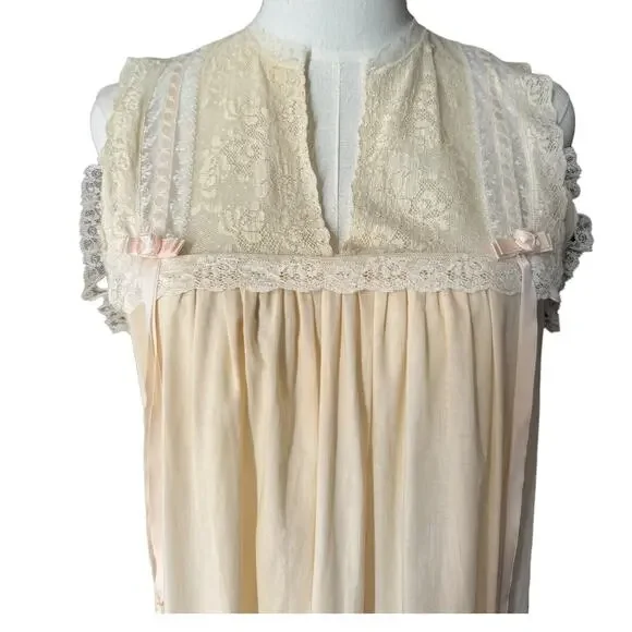 Vintage 50's Christian Dior cream & pink lace long nightgown size small - Picture 2 of 16